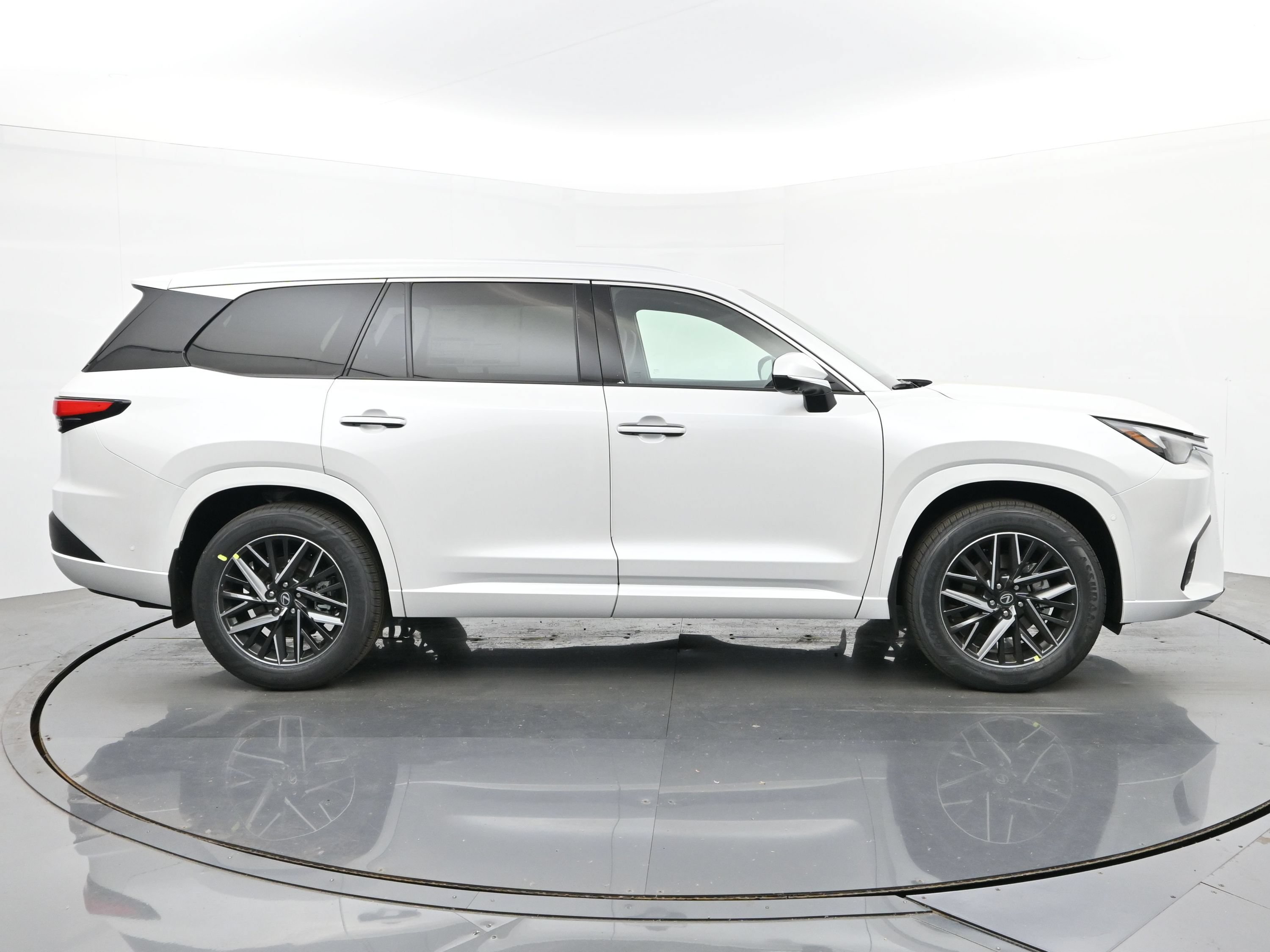 2026 Lexus TX 6