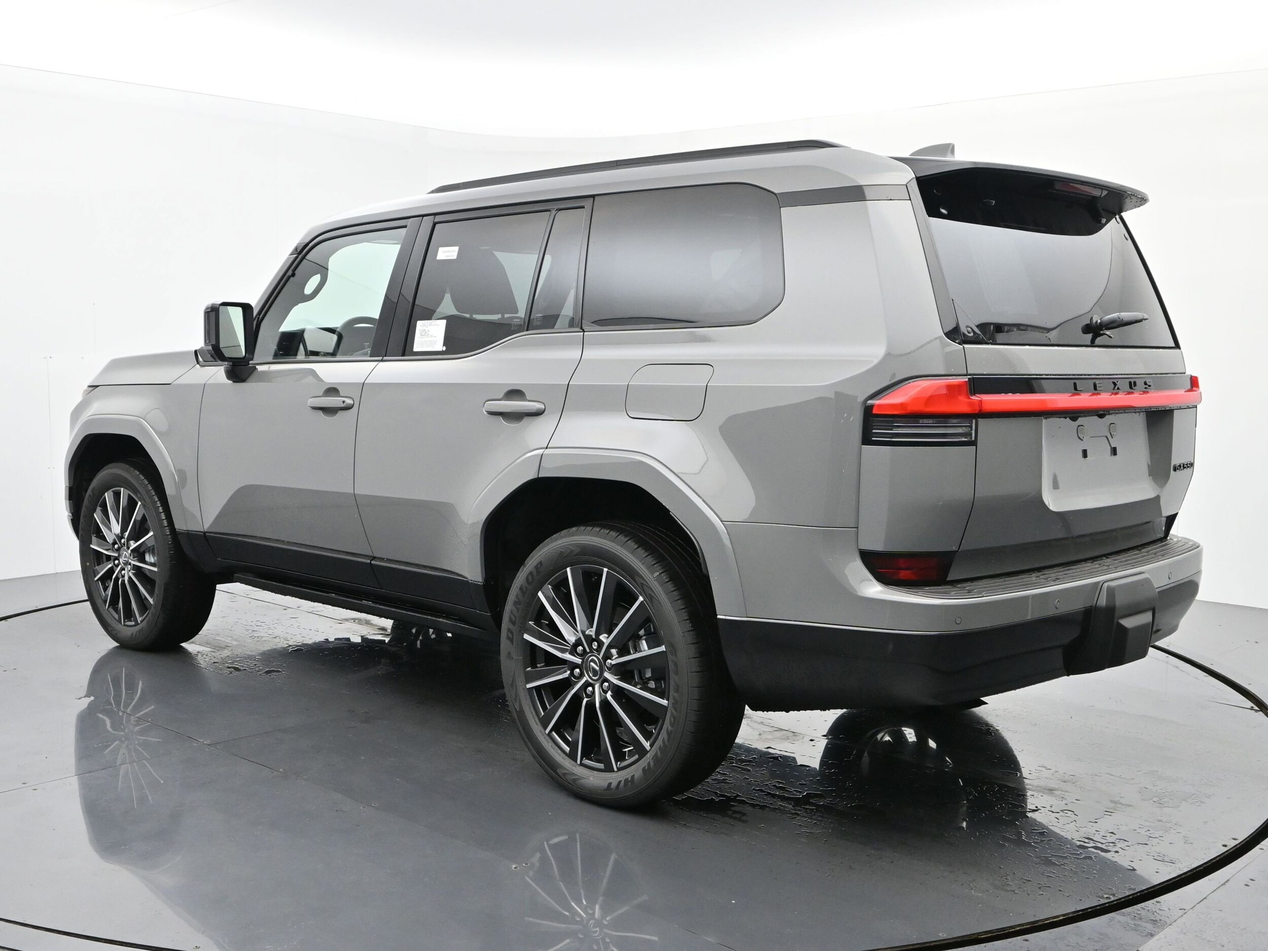 2025 Lexus GX 550 Luxury photo 3