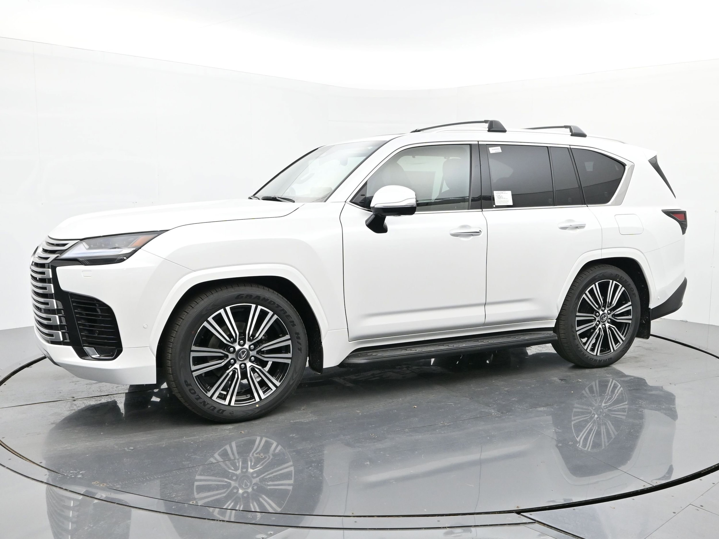 2026 Lexus LX 700h Luxury