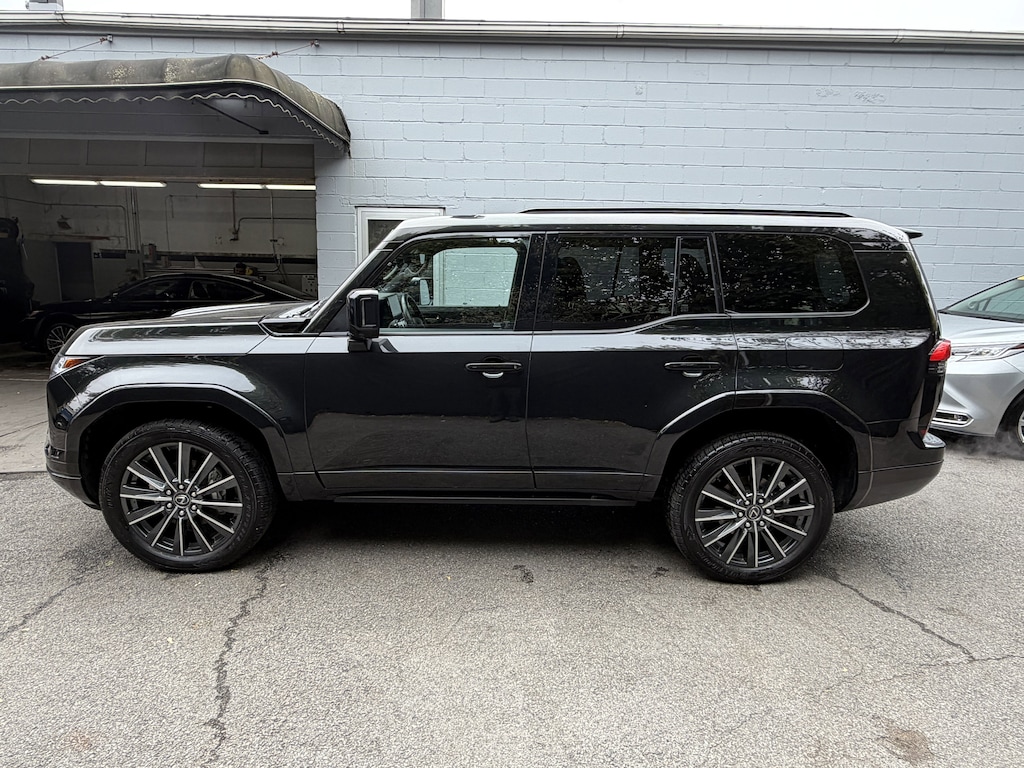 Used 2024 Lexus GX 550 Luxury SUV