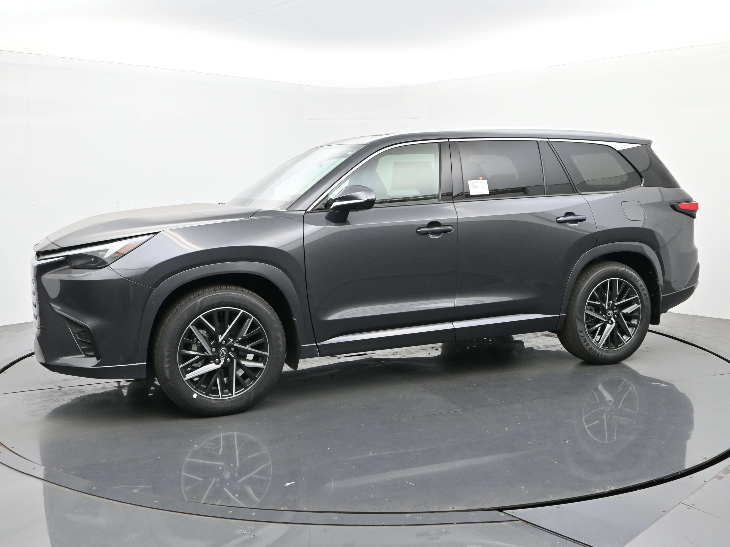 2026 Lexus TX 2
