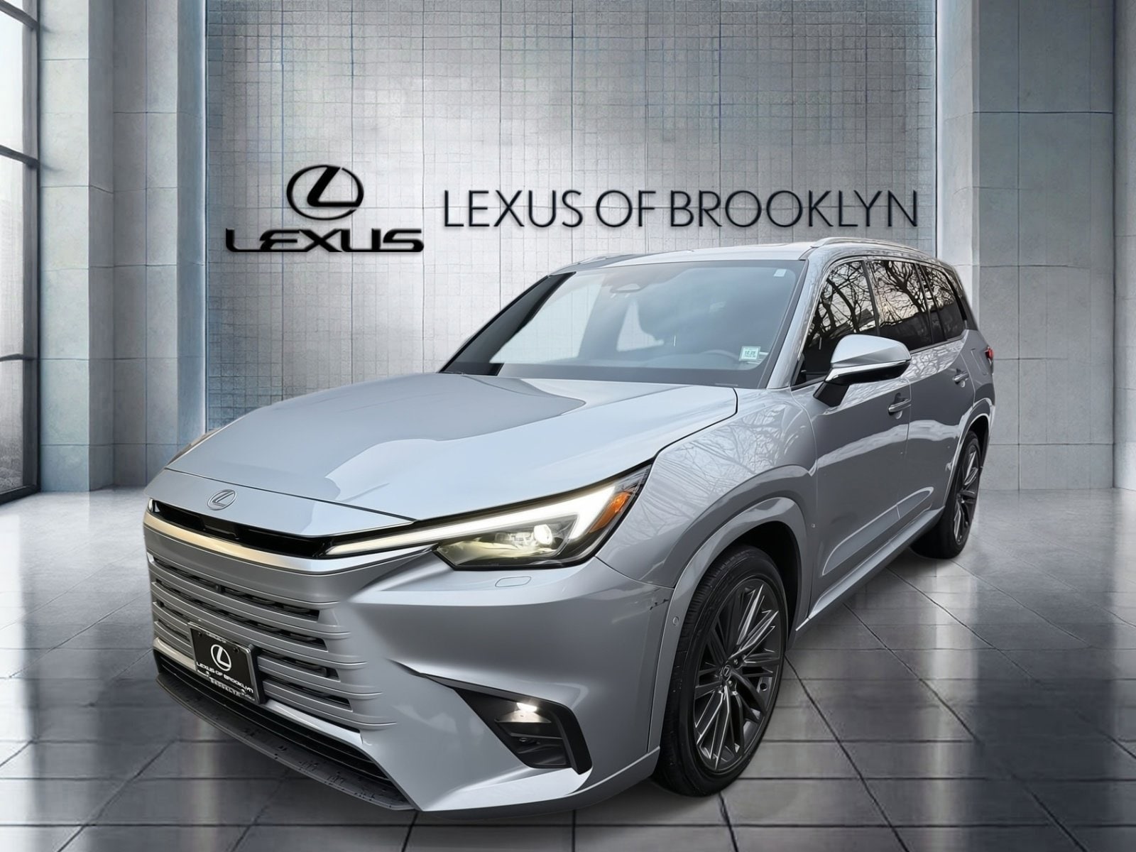 2025 Lexus TX Luxury's photo