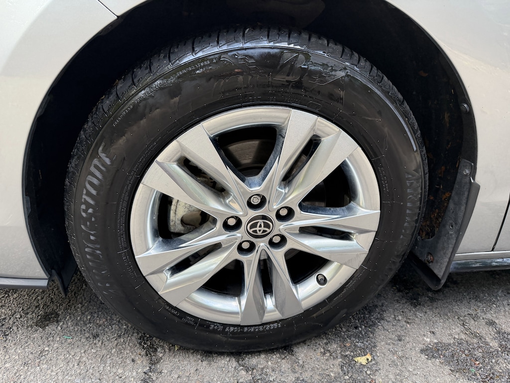 Used 2023 Toyota Sienna Limited Van Passenger Van