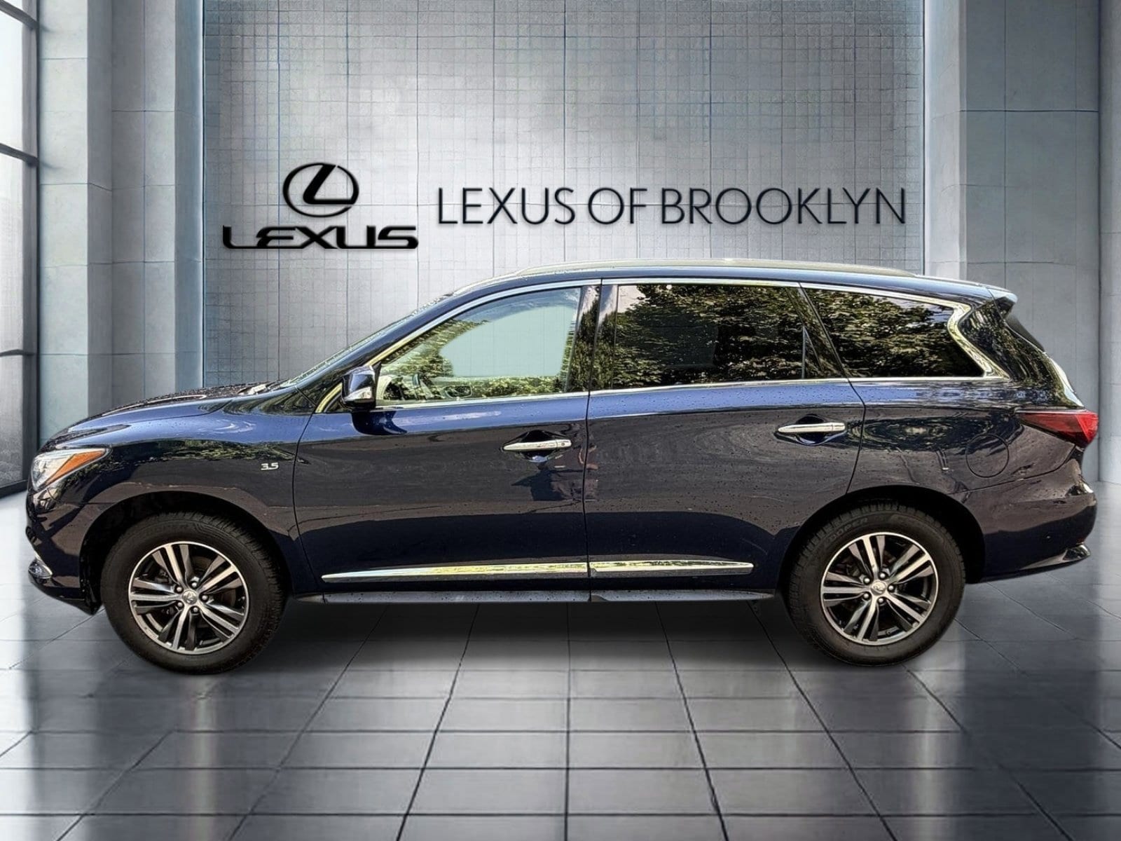 Used 2018 INFINITI QX60 Base with VIN 5N1DL0MM4JC527301 for sale in Brooklyn, NY