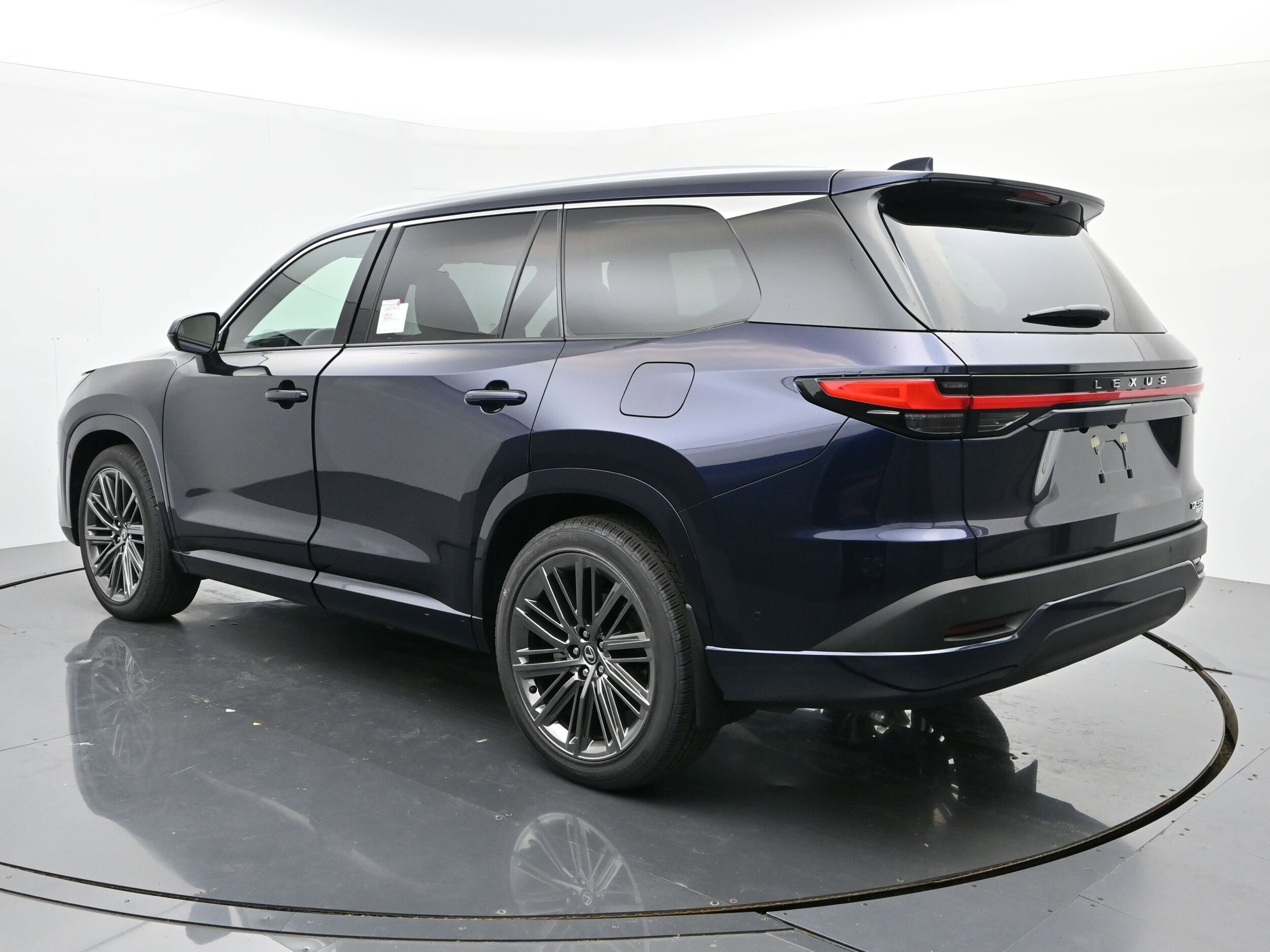 2026 Lexus TX 350 Luxury photo 3