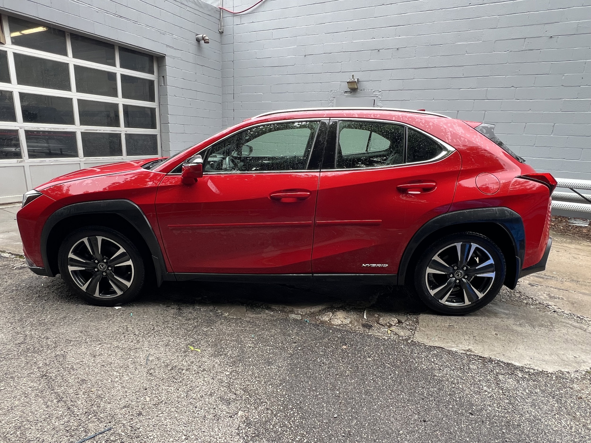 Used 2021 Lexus UX Hybrid 250h with VIN JTHP9JBH1M2050427 for sale in Brooklyn, NY