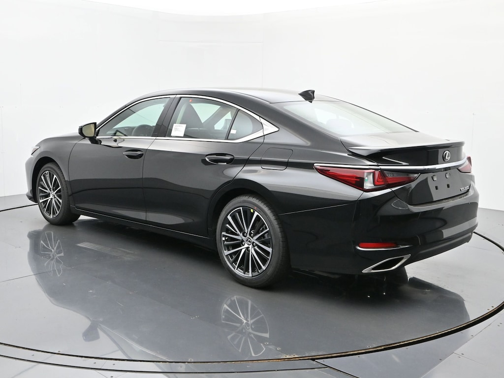 New 2025 Lexus ES 350 Sedan