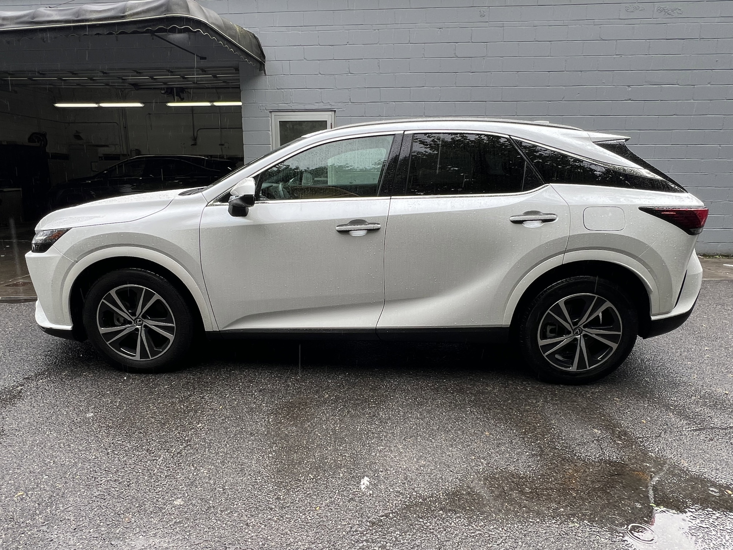 Used 2023 Lexus RX 350 with VIN 2T2BAMCA5PC033413 for sale in Brooklyn, NY