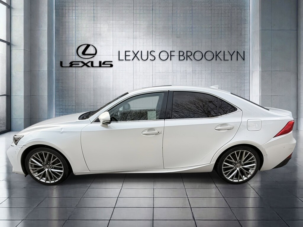 Used 2017 Lexus IS 200t Sedan