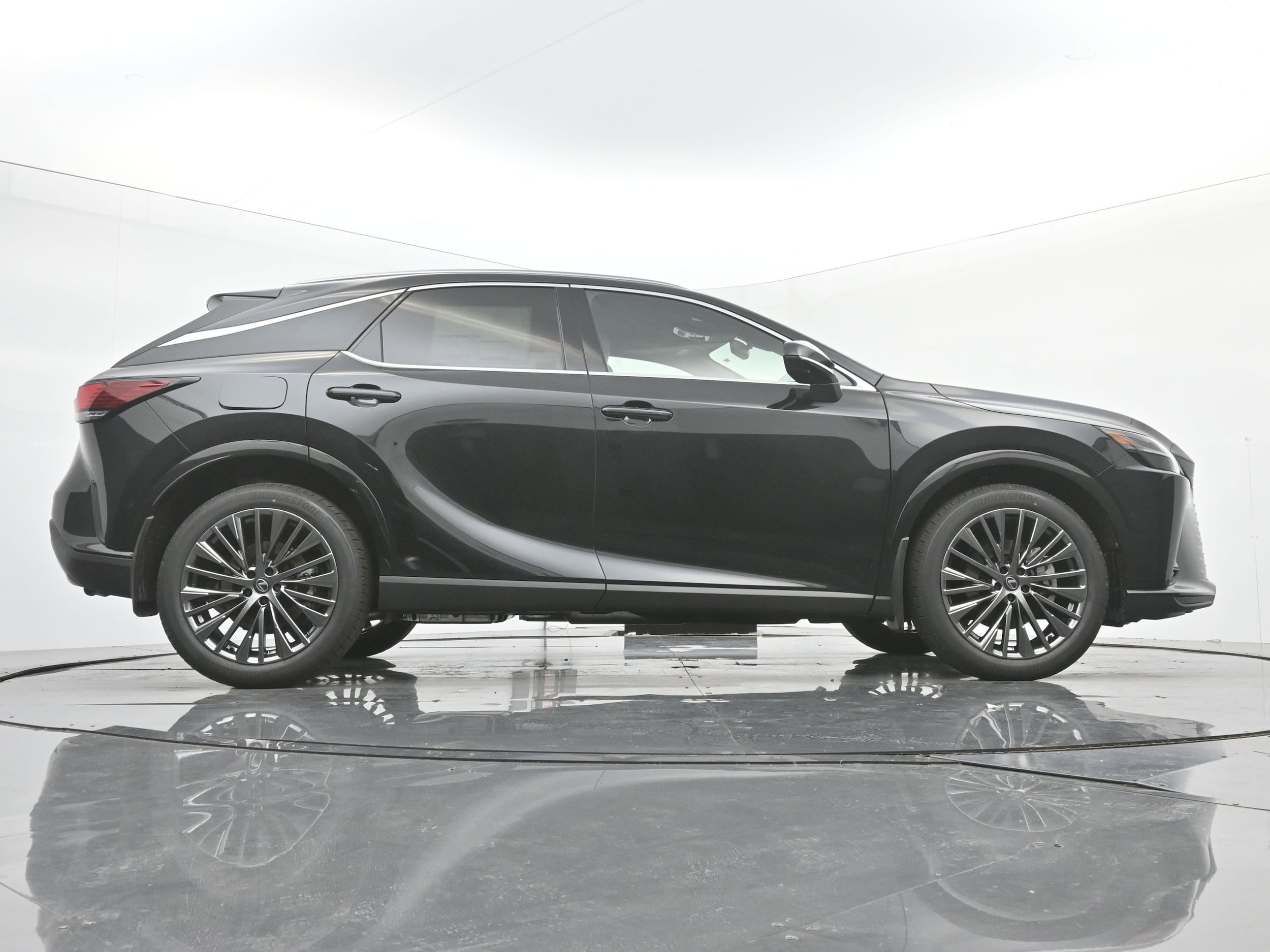 2026 Lexus RX 450h+ Luxury - Photo 20