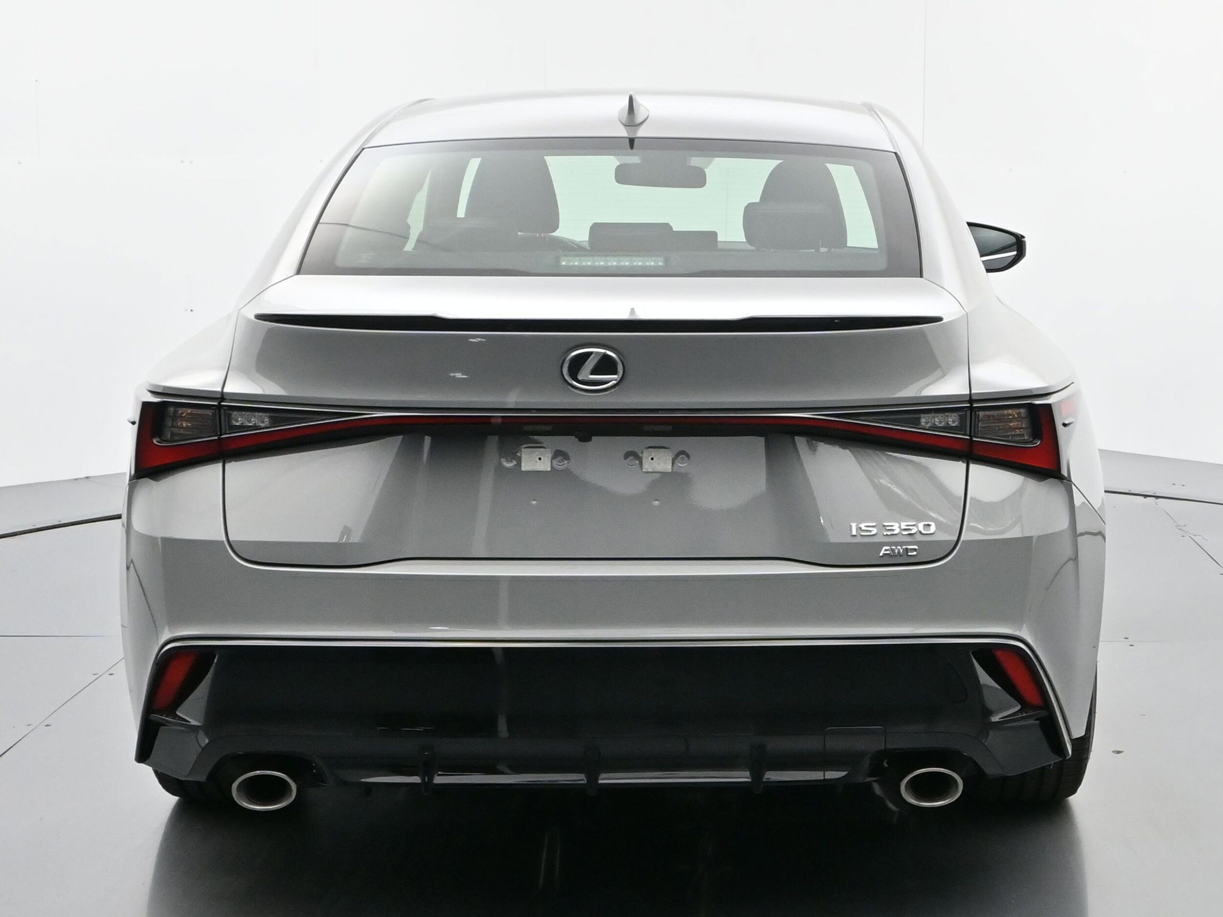 2025 Lexus IS 350 F SPORT photo 4