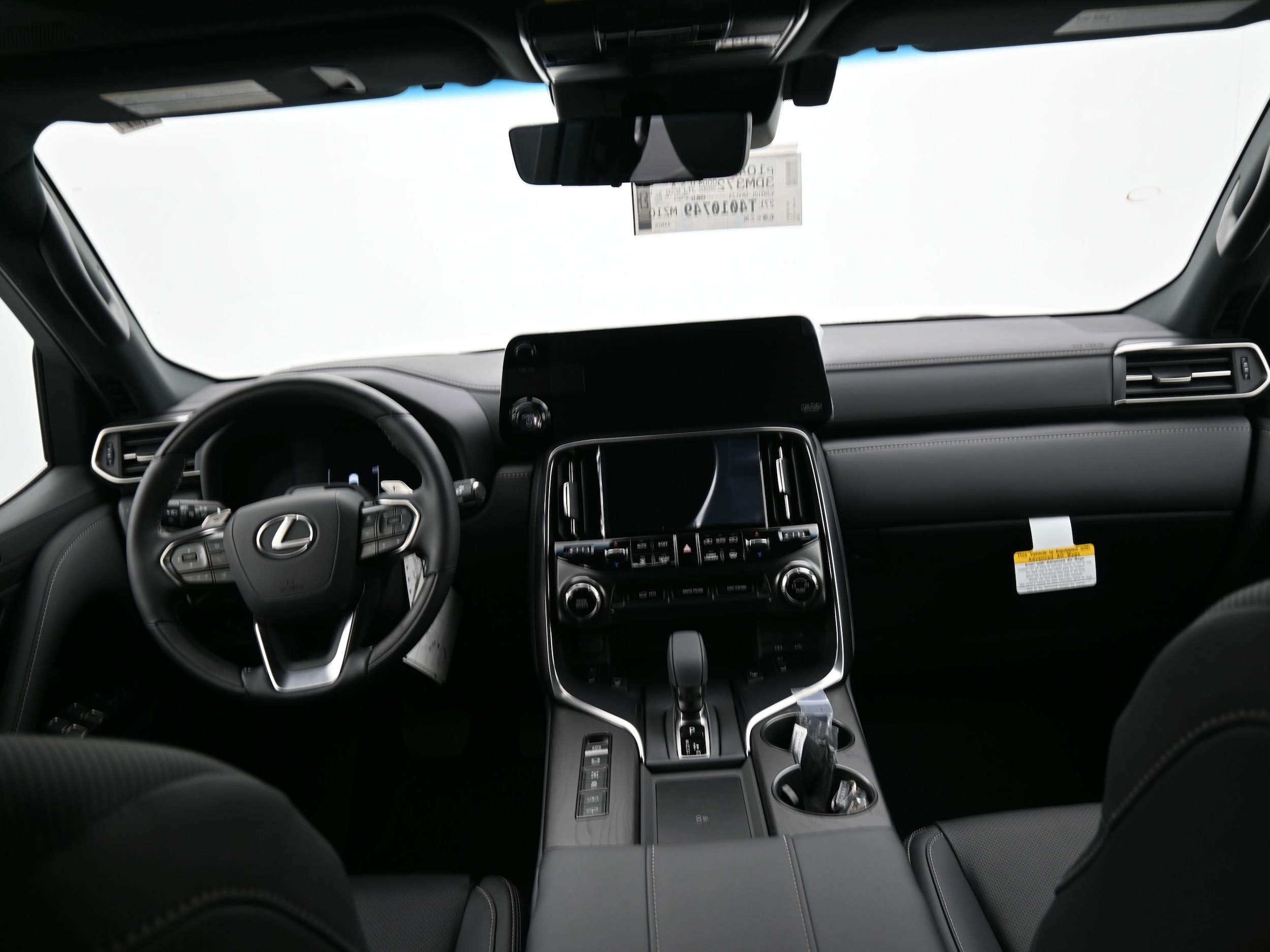 2026 Lexus LX 700h Luxury - Photo 9