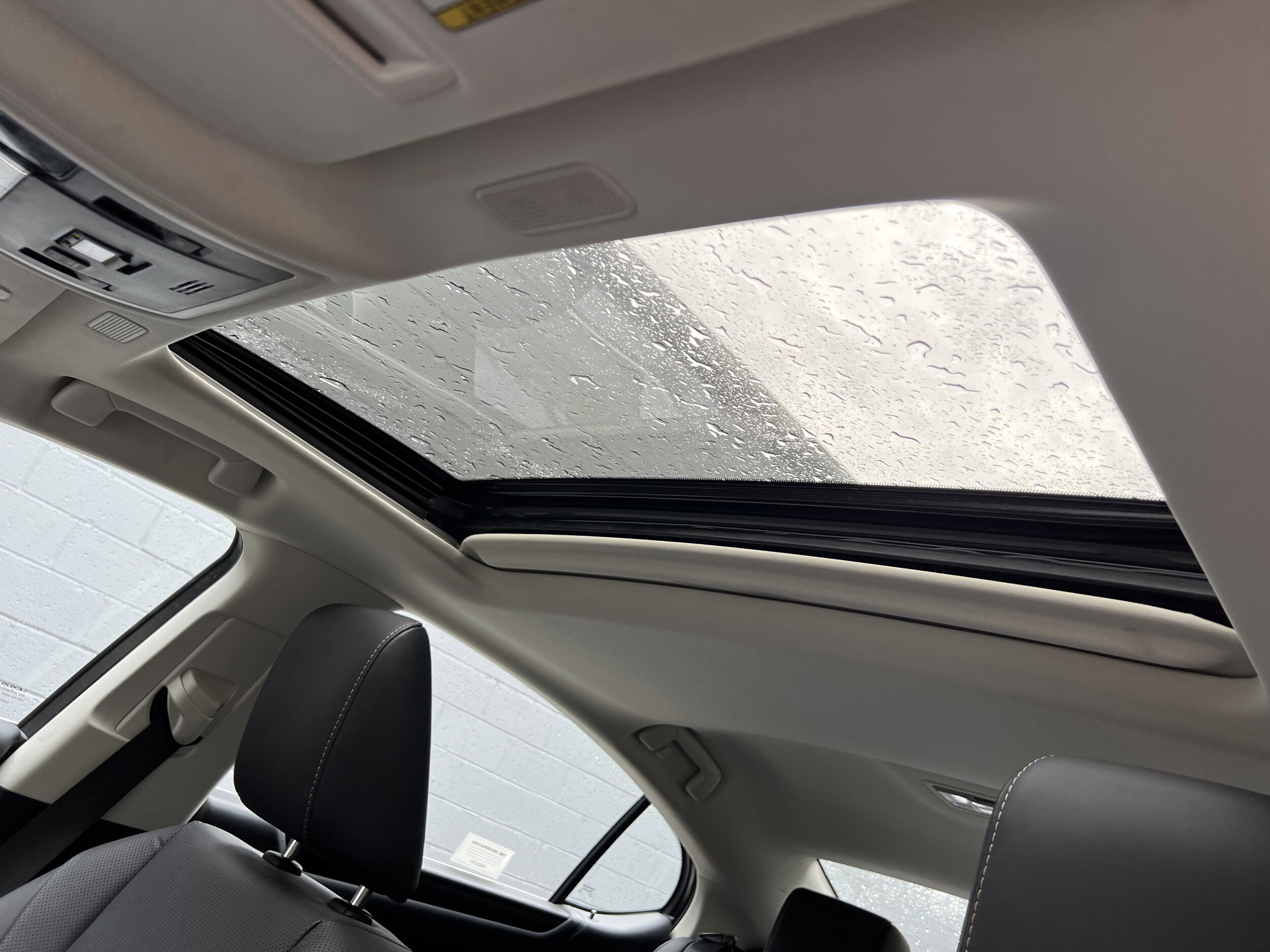 2023 Lexus ES 350 photo 4