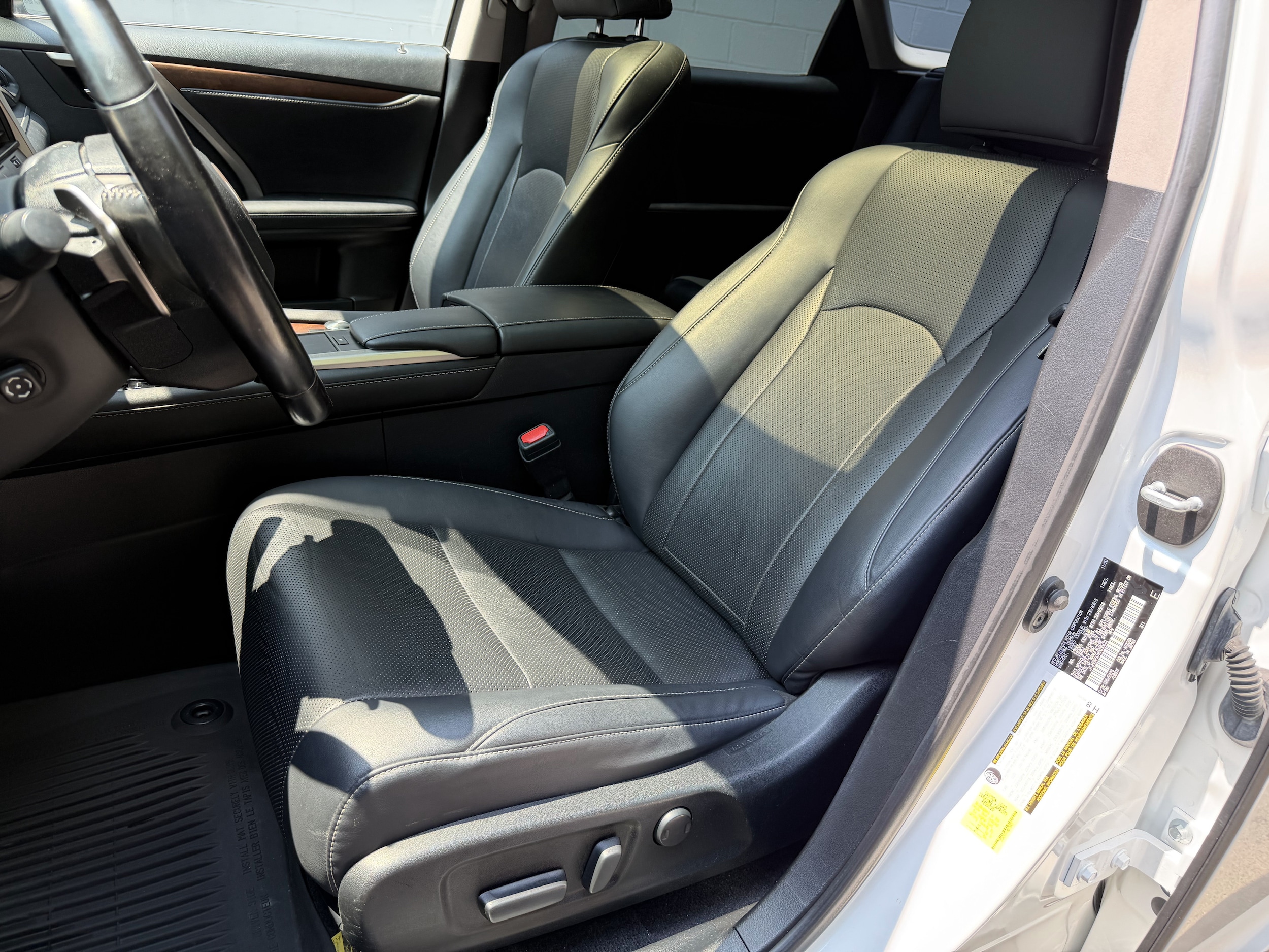 2021 Lexus RX 350 - Photo 7