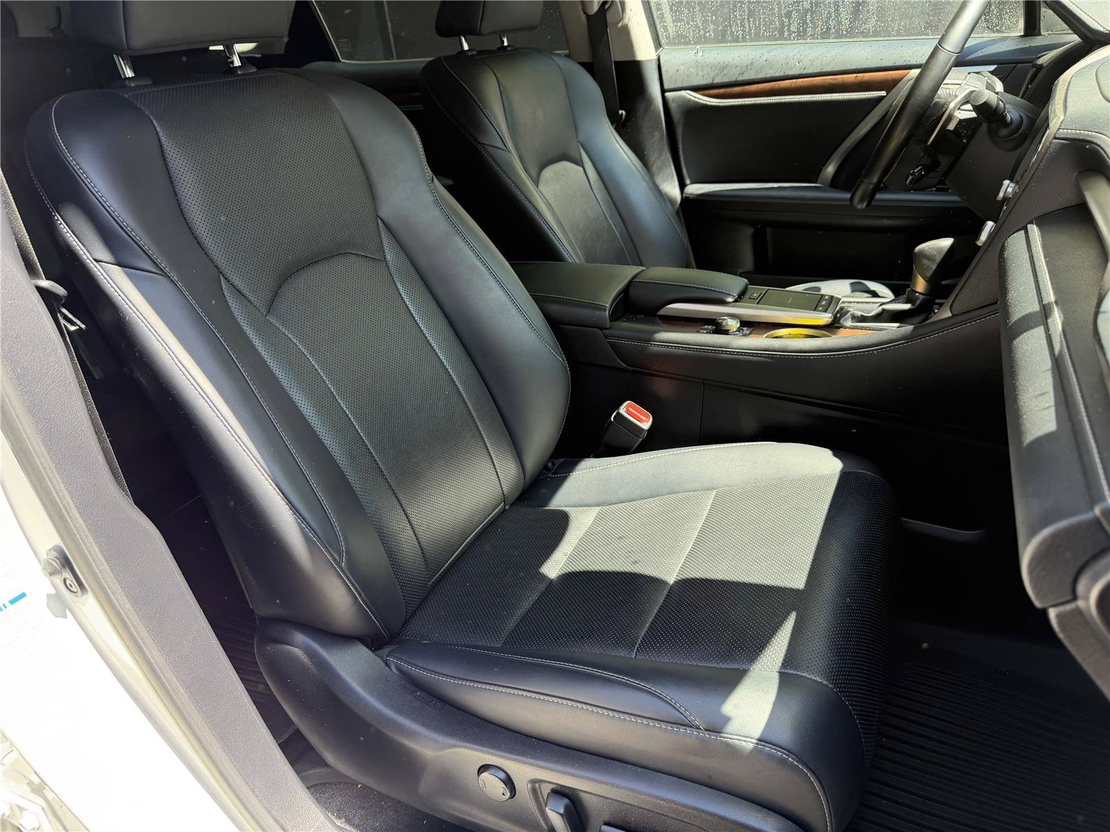 2021 Lexus RX 350 - Photo 26