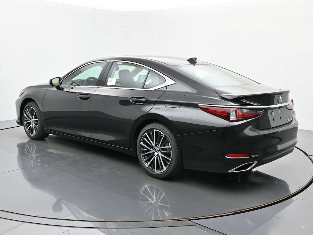 New 2025 Lexus ES 350 Sedan