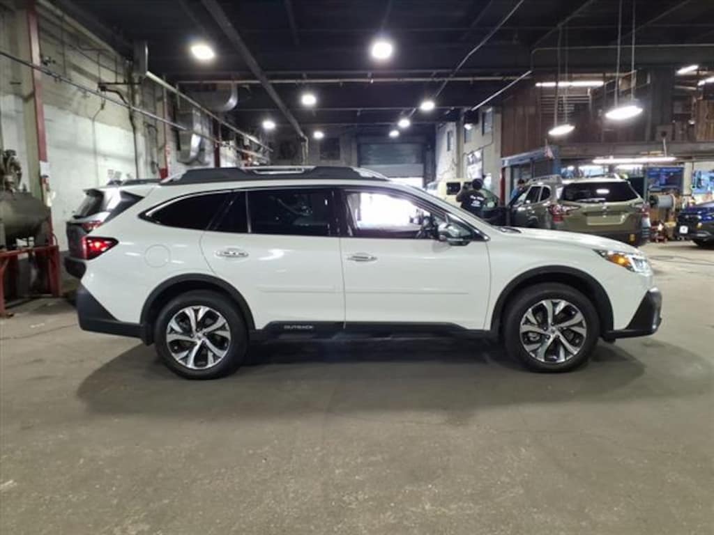Used 2022 Subaru Outback Touring XT