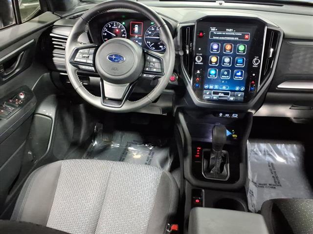 2025 Subaru Forester Premium - Photo 13