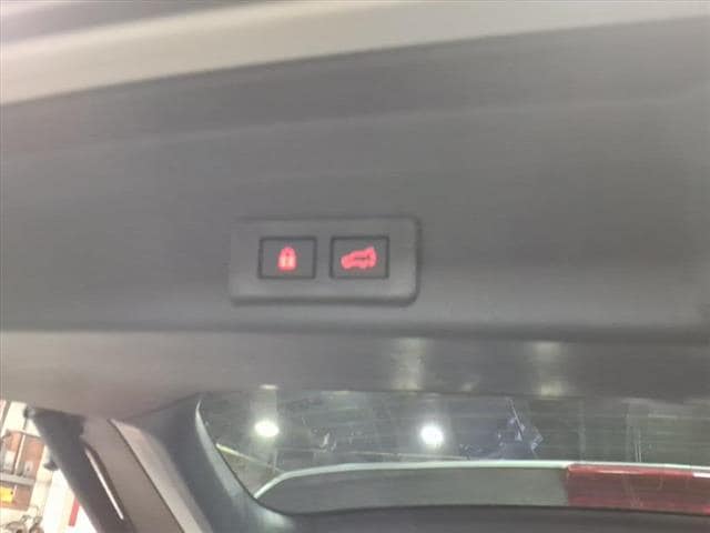 2025 Subaru Ascent Limited - Photo 13
