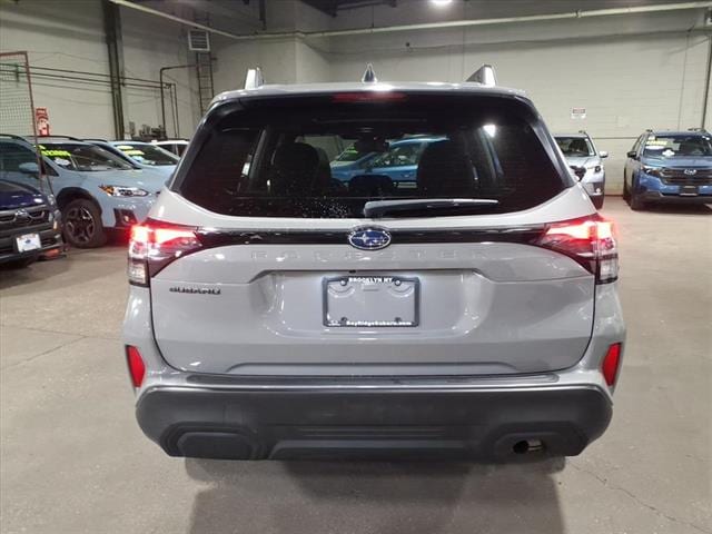 2025 Subaru Forester Premium - Photo 5