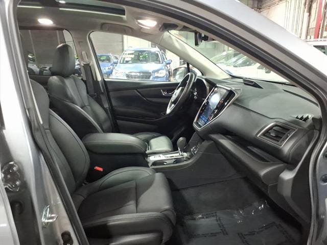 2025 Subaru Ascent Limited - Photo 34