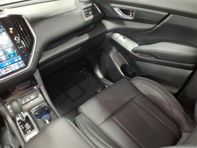 2025 Subaru Ascent Limited - Photo 20
