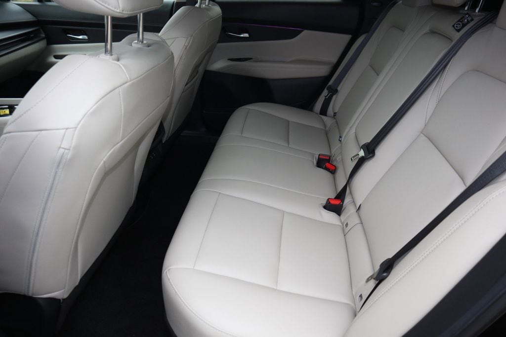 2025 Nissan Murano SV - Photo 16
