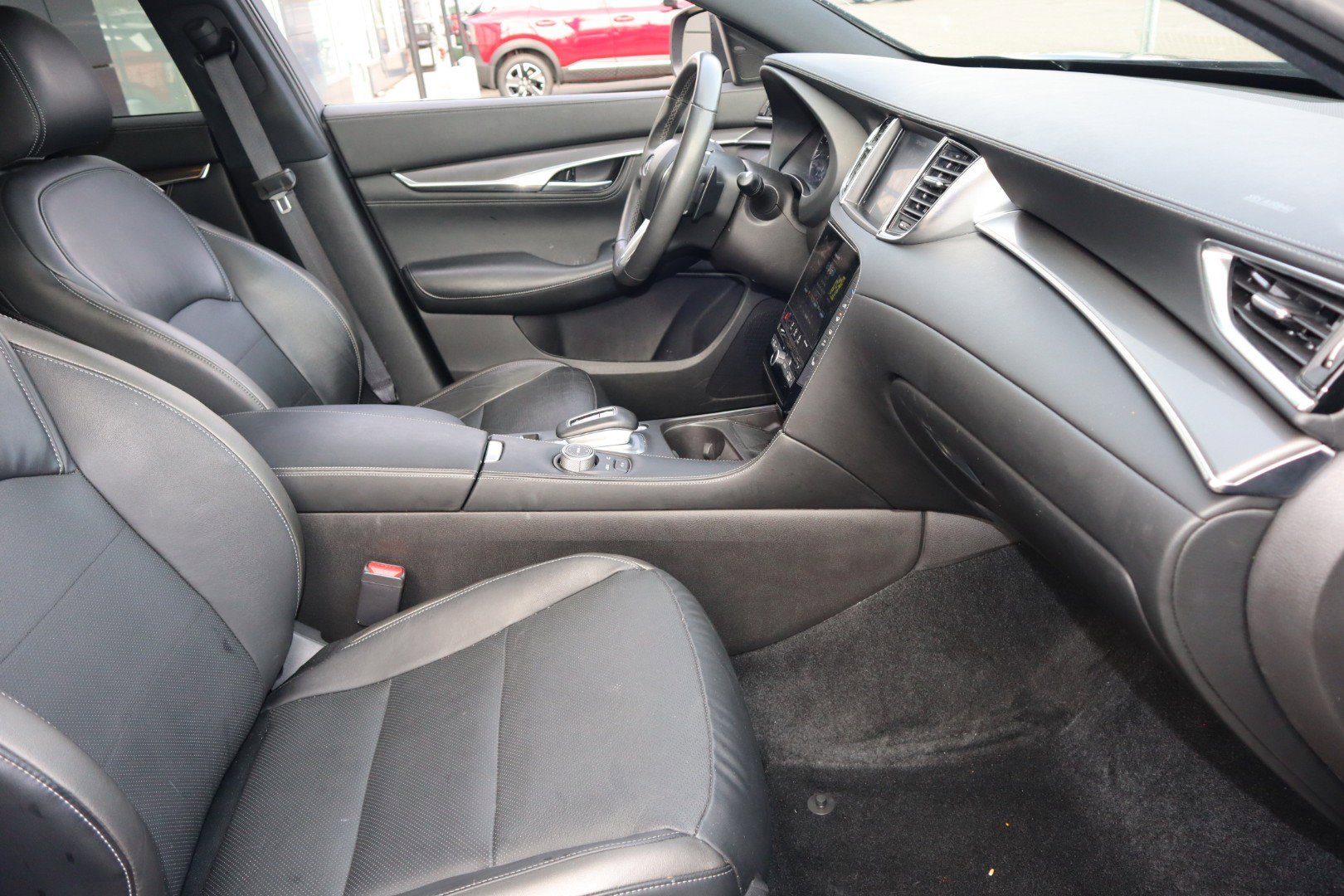 2025 INFINITI QX55 Luxe - Photo 27