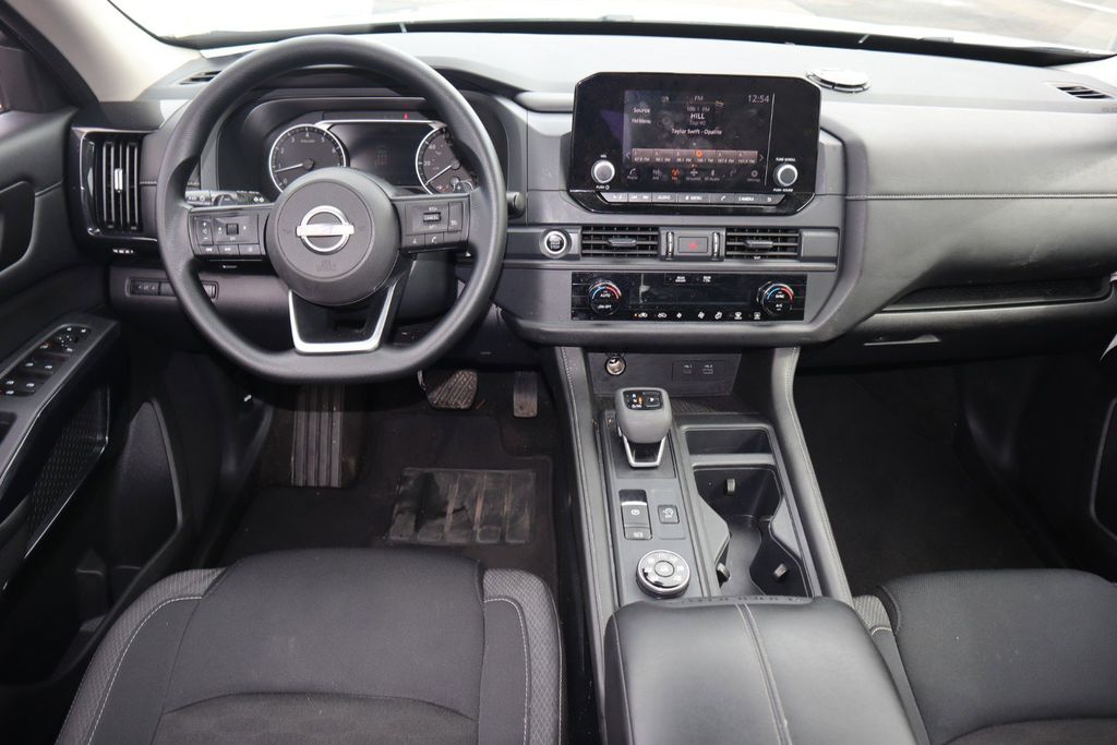 2024 Nissan Pathfinder S - Photo 15