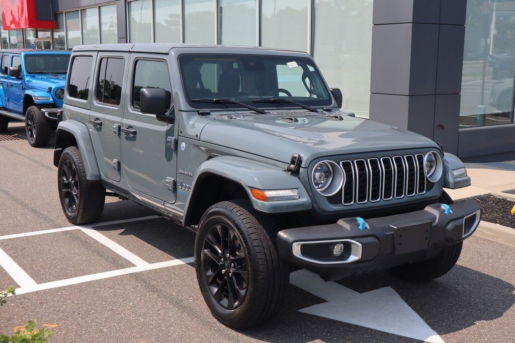 Used 2024 Jeep Wrangler 4xe Sahara SUV