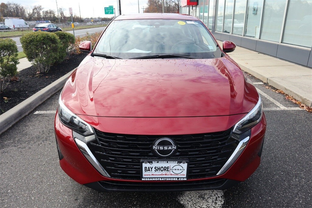 2025 Nissan Sentra SV photo 4