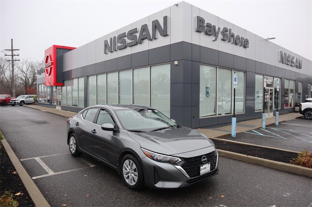 2024 Nissan Sentra S photo 2