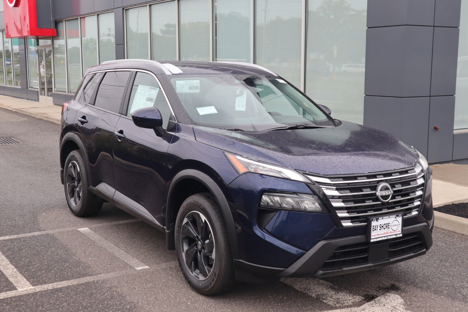 2026 Nissan Rogue SV photo 2