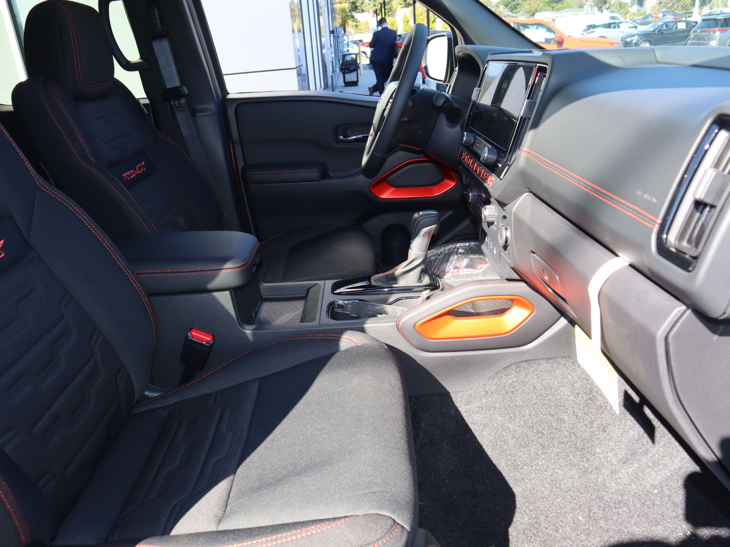 2025 Nissan Frontier PRO-4X - Photo 22