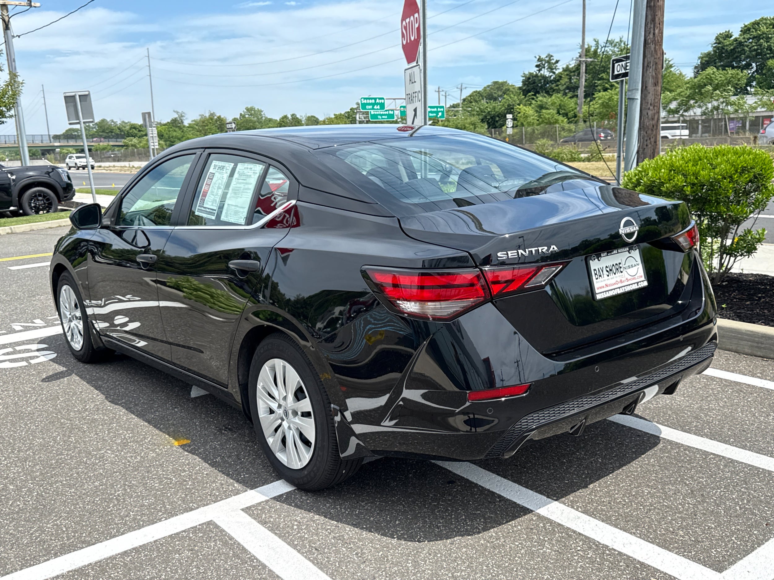 2025 Nissan Sentra S - Photo 6