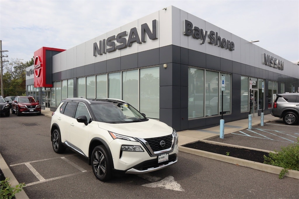 Used 2023 Nissan Rogue Platinum SUV