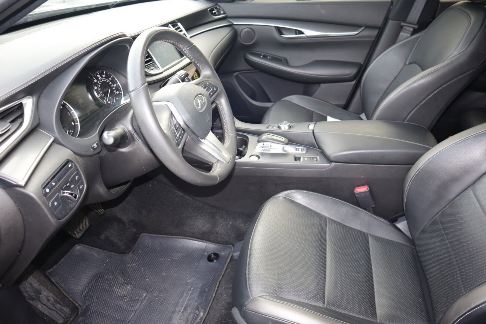 2025 INFINITI QX55 Luxe - Photo 17