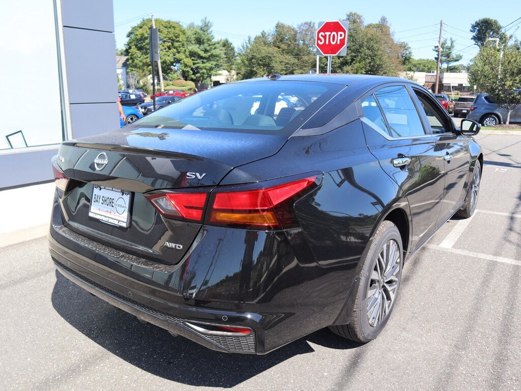New 2026 Nissan Altima SV Sedan