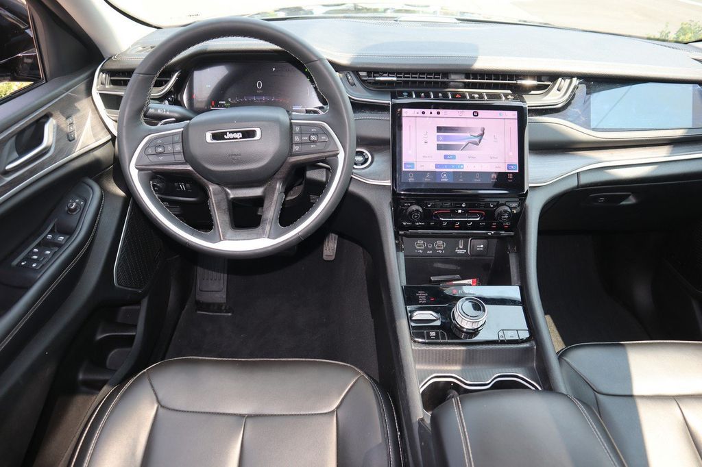 2024 Jeep Grand Cherokee 4xe - Photo 16