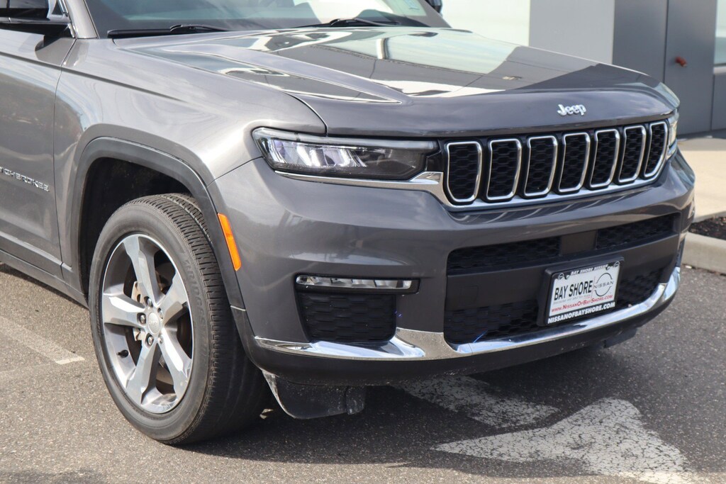 Used 2022 Jeep New Grand Cherokee Limited SUV