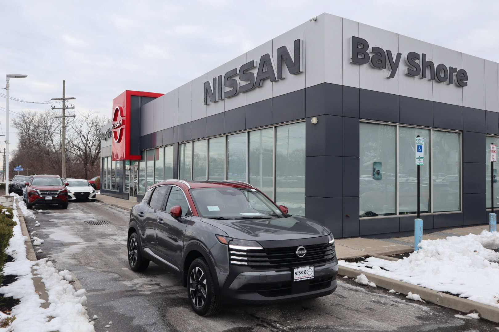 2026 Nissan Kicks 2.0 SV AWD's photo