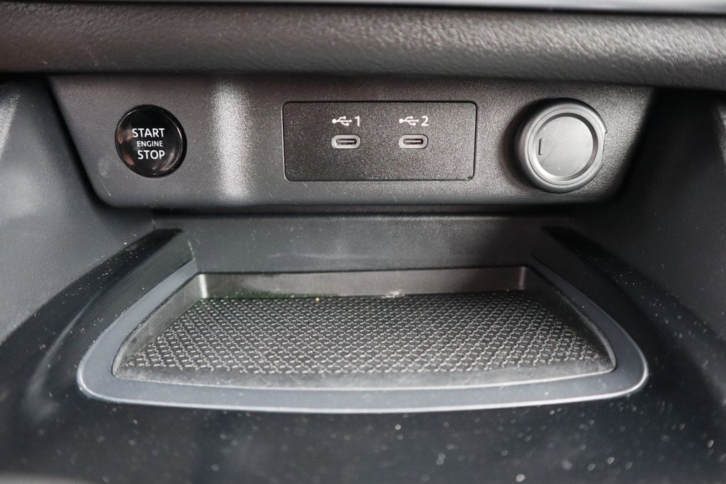 2025 Nissan Rogue SV - Photo 22
