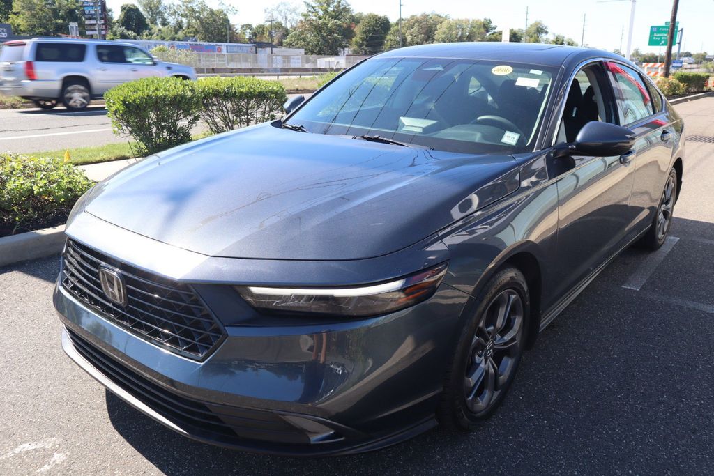 2023 Honda Accord EX - Photo 8