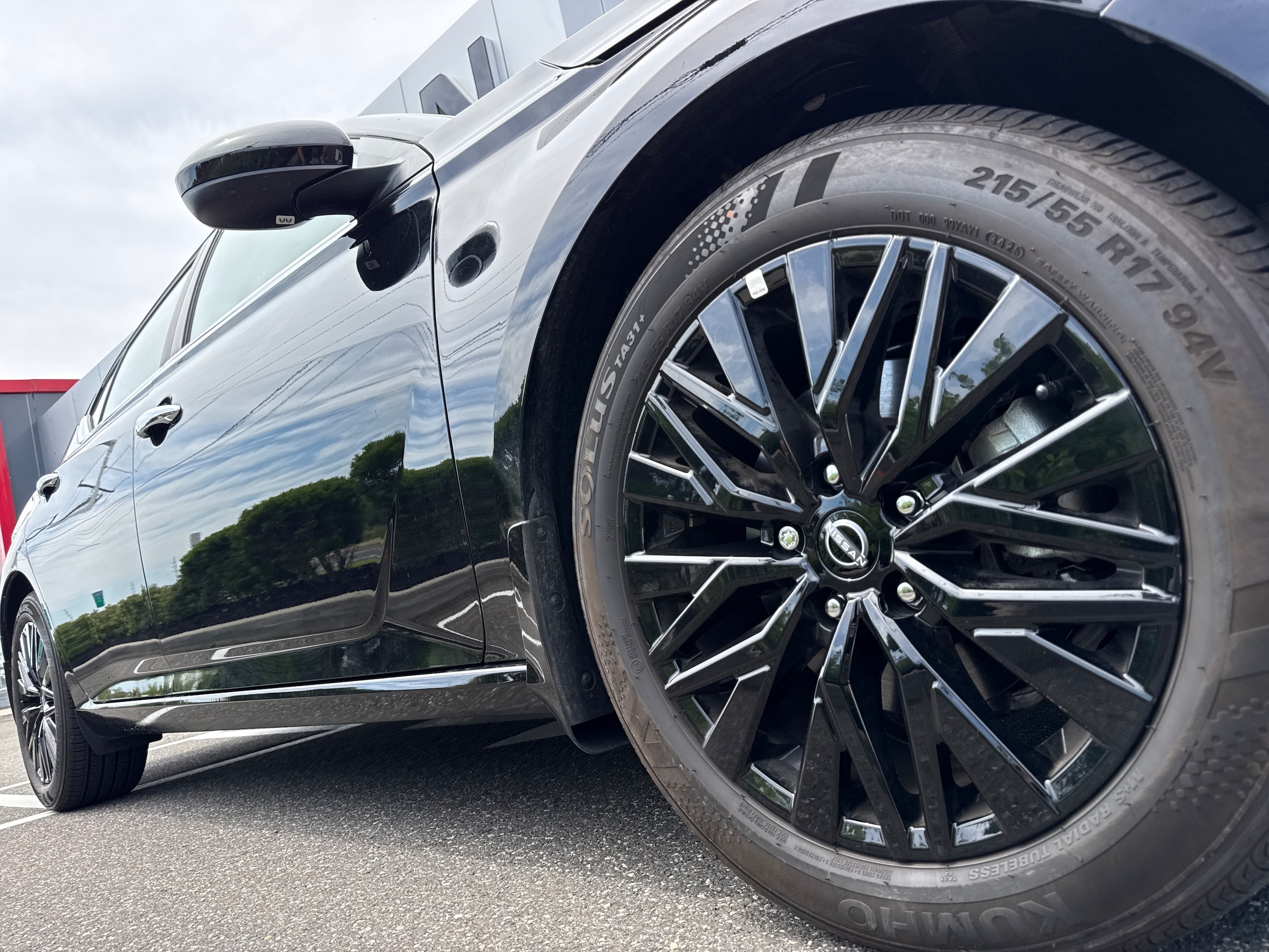2025 Nissan Altima SV - Photo 9