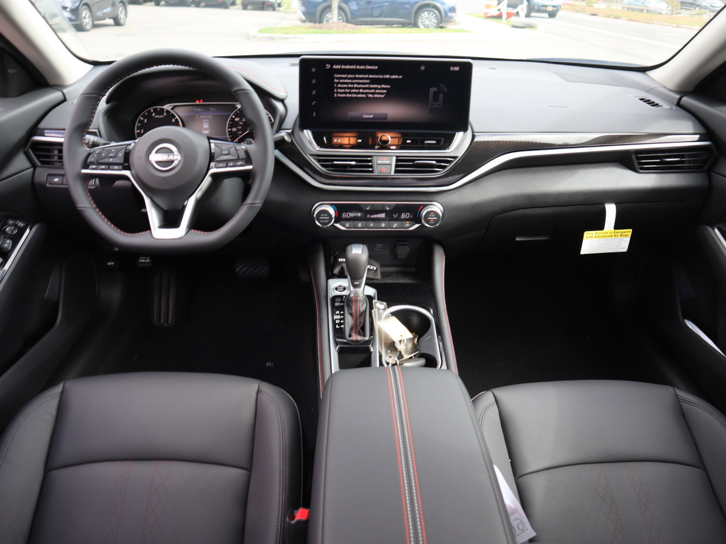 2025 Nissan Altima SR - Photo 17