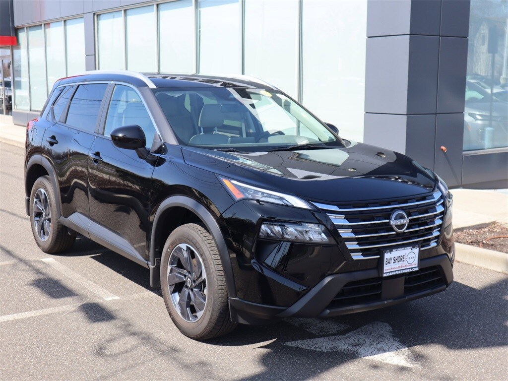 2025 Nissan Rogue SV photo 3