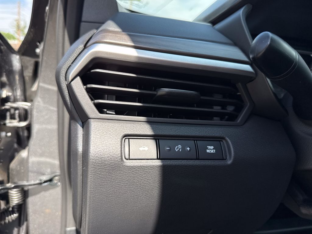 2025 Nissan Altima SV - Photo 24