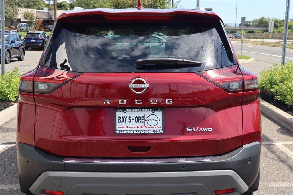 2023 Nissan Rogue SV photo 2