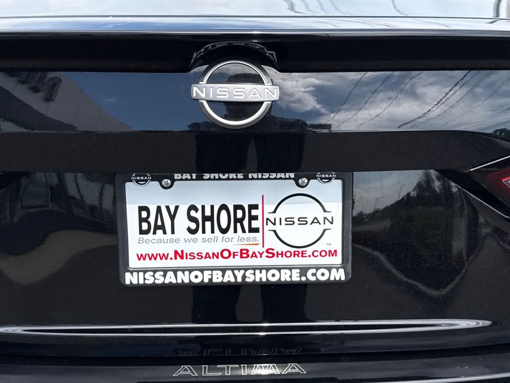 2025 Nissan Altima SV - Photo 34