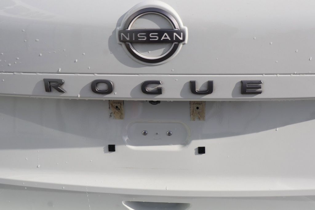 2025 Nissan Rogue S - Photo 33